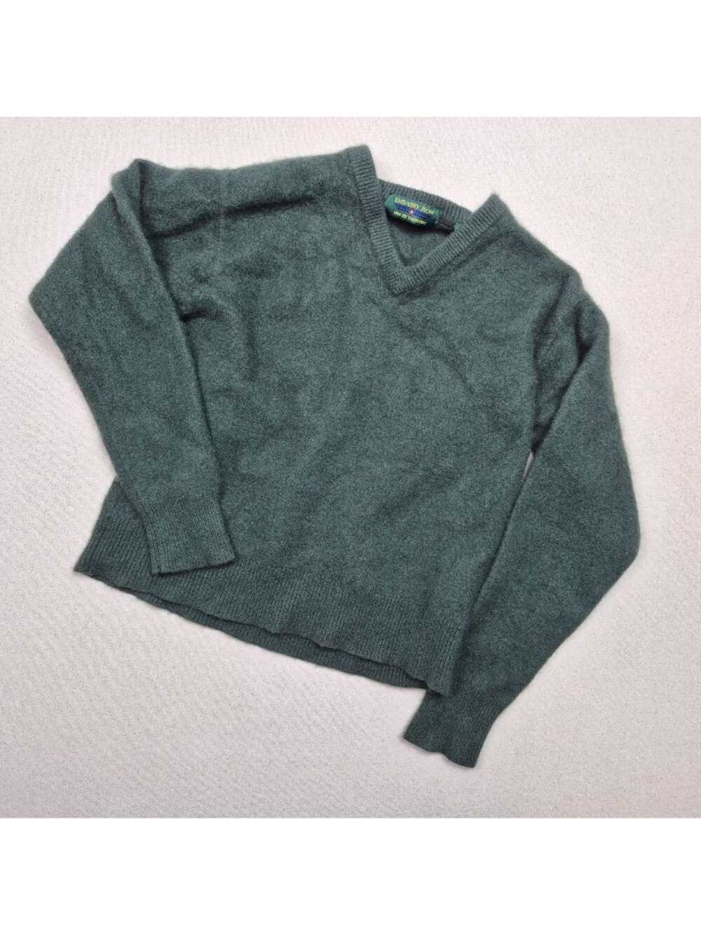 Embassy Row Two Ply Cashmere Olive Green Luxury Sweater Youth Sz M
